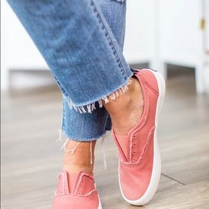 Sperry Women's Sz12 Crest Knot Sneaker Washed Red